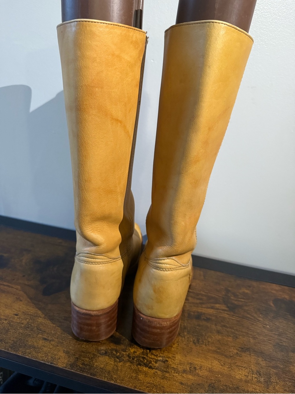 Authentic Frye Banana Campus Boots - Picture 9 of 11